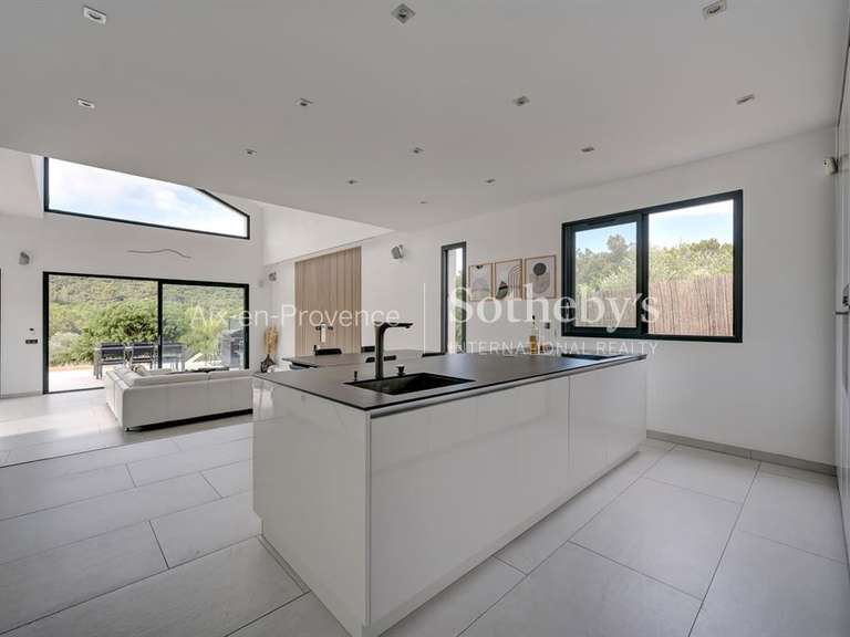 Maison Aix-en-Provence - 4 chambres - 170m²