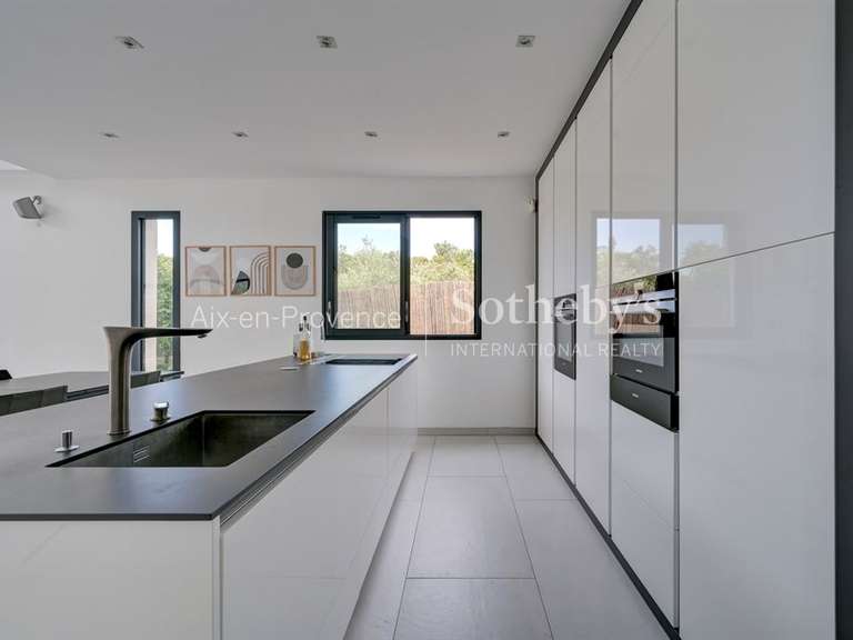 Maison Aix-en-Provence - 4 chambres - 170m²