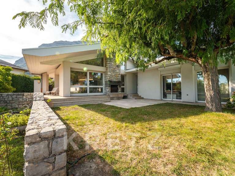 House Biviers - 6 bedrooms - 307m²