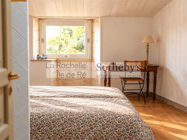 Maison Saint-Martin-de-Ré - 6 chambres - 253m²