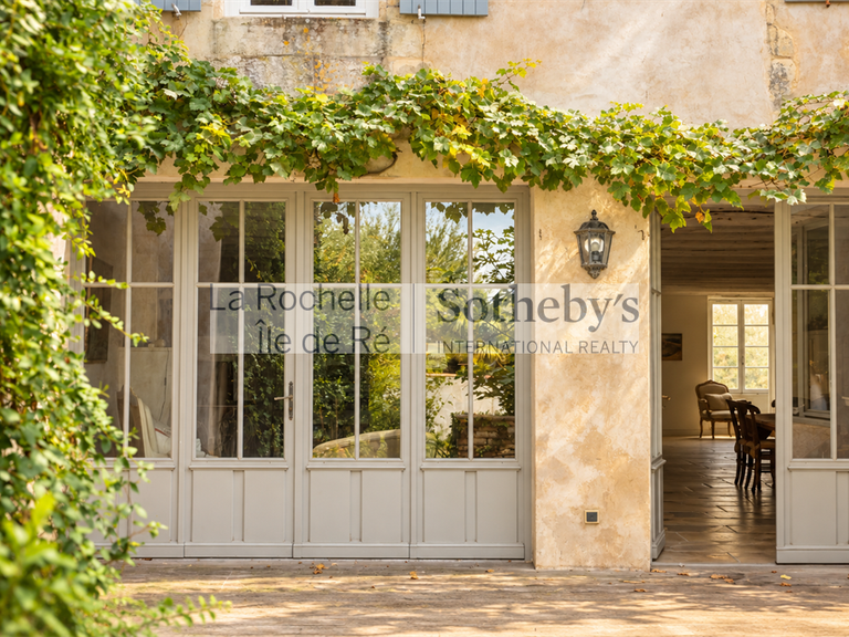 Maison Saint-Martin-de-Ré - 6 chambres - 253m²