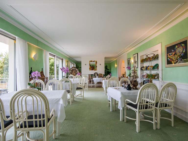 Maison Saint-Vincent-du-Pendit - 7 chambres - 325m²