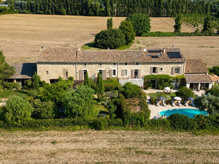 Maison Roquemaure - 13 chambres - 675m²