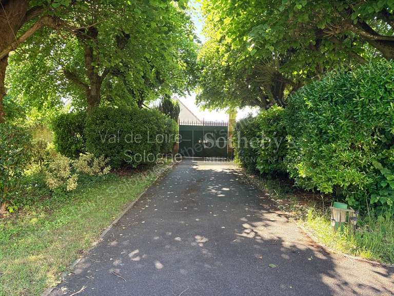 Maison Olivet - 6 chambres - 213m²