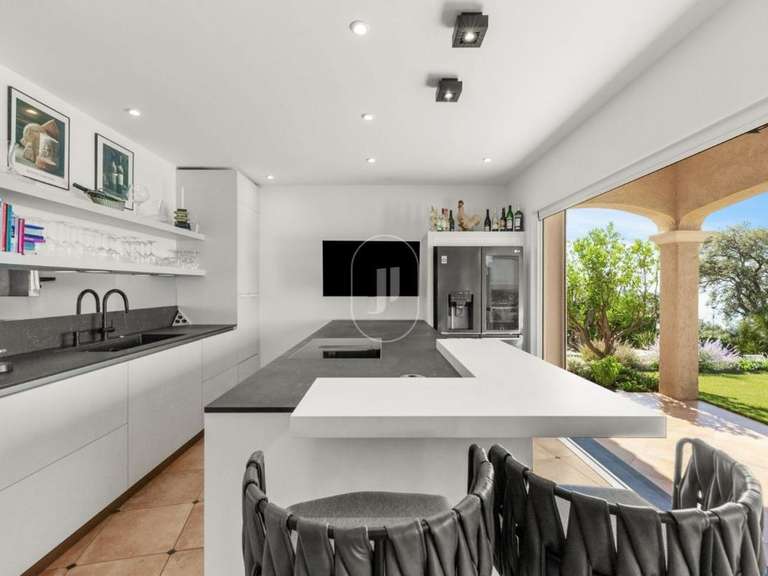 Villa avec Vue sur mer Sainte-Maxime - 5 chambres - 216m²
