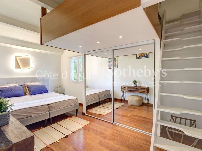 Maison Cannes - 4 chambres - 208m²