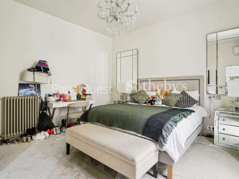 Maison Neuilly-sur-Seine - 4 chambres - 350m²