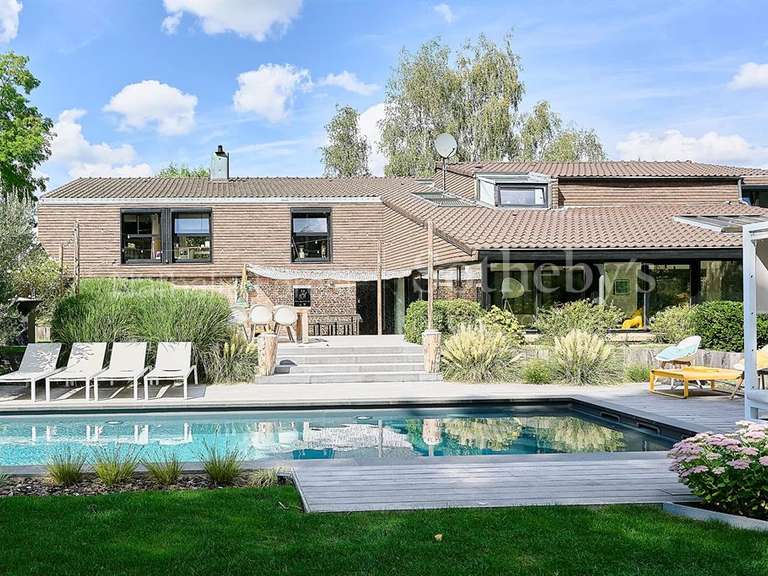 Maison Villeneuve-d'Ascq - 5 chambres - 261m²