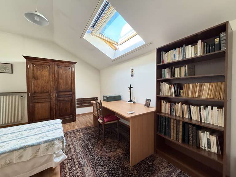 House Neuville-sur-Ain - 7 bedrooms
