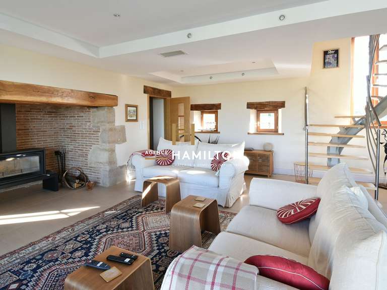 Maison Cordes-sur-Ciel - 5 chambres - 217m²