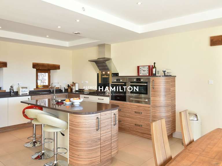 Maison Cordes-sur-Ciel - 5 chambres - 217m²