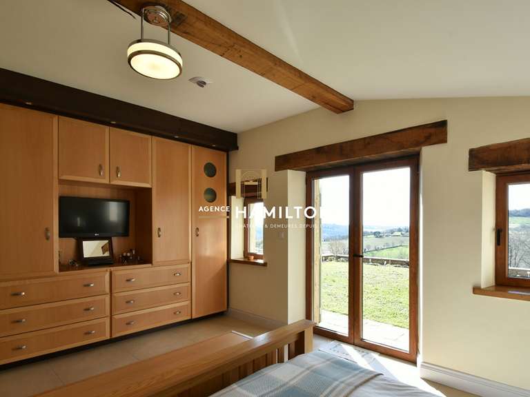 Maison Cordes-sur-Ciel - 5 chambres - 217m²