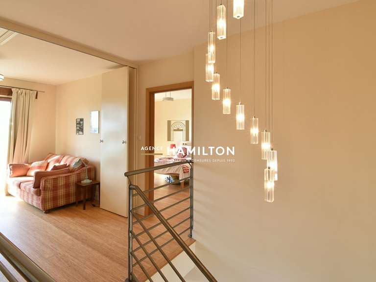 Maison Cordes-sur-Ciel - 5 chambres - 217m²