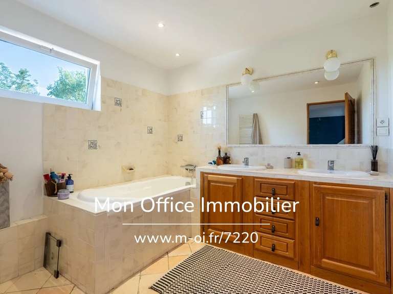 House Aix-en-Provence - 5 bedrooms - 237m²