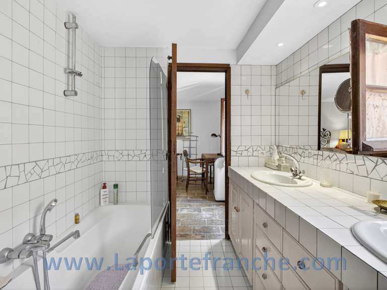 Maison Cagnes-sur-Mer - 2 chambres - 122m²