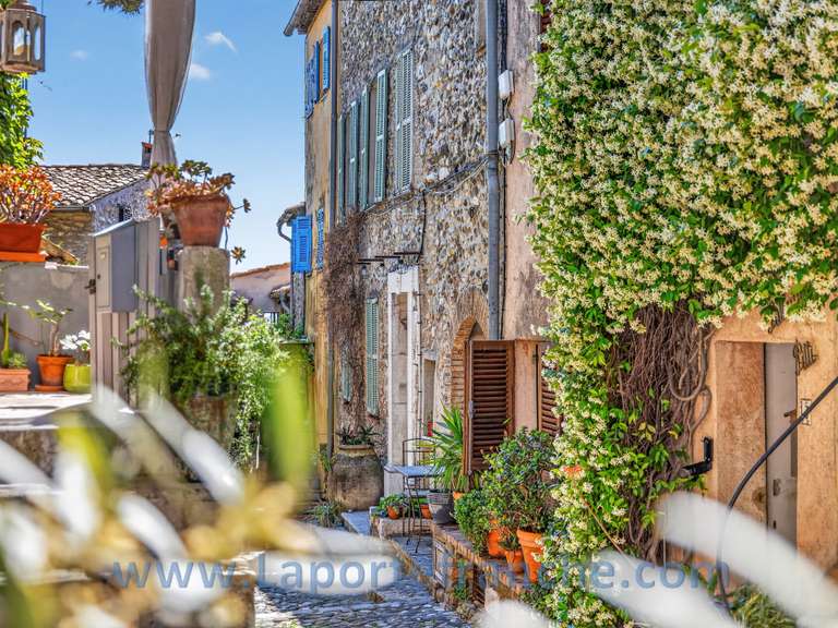 Maison Cagnes-sur-Mer - 2 chambres - 122m²