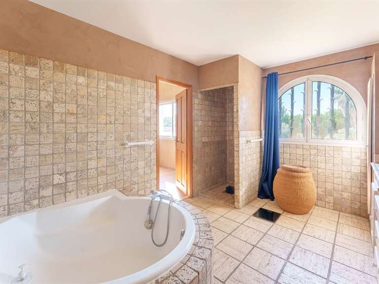 House Montpellier - 5 bedrooms - 280m²