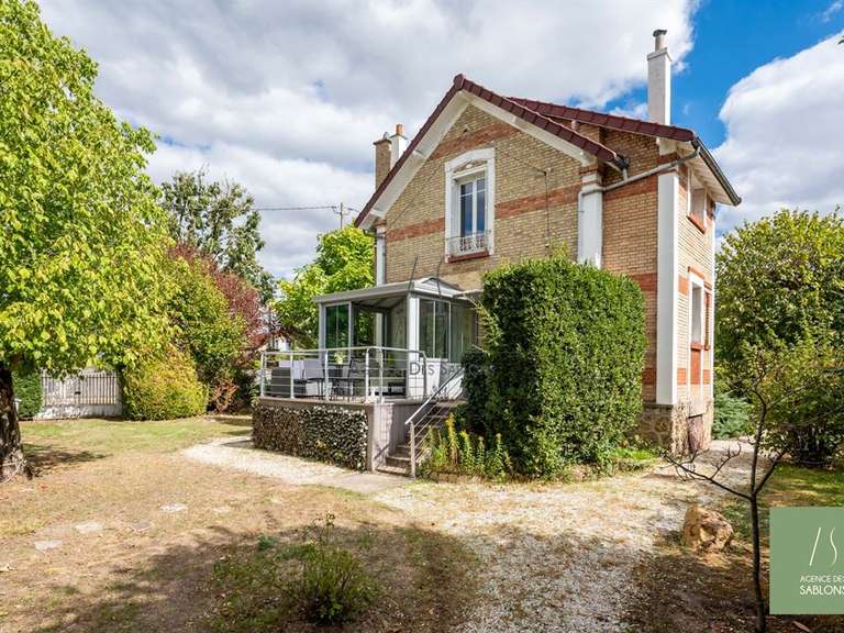 Maison Le Vésinet - 2 chambres - 80m²