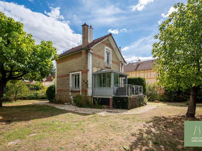Maison Le Vésinet - 2 chambres - 80m²