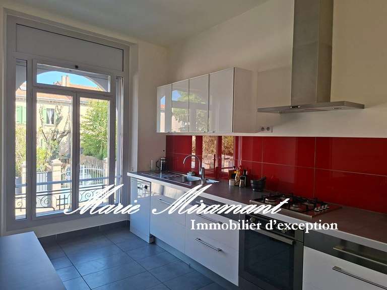 Maison Avignon - 4 chambres - 200m²