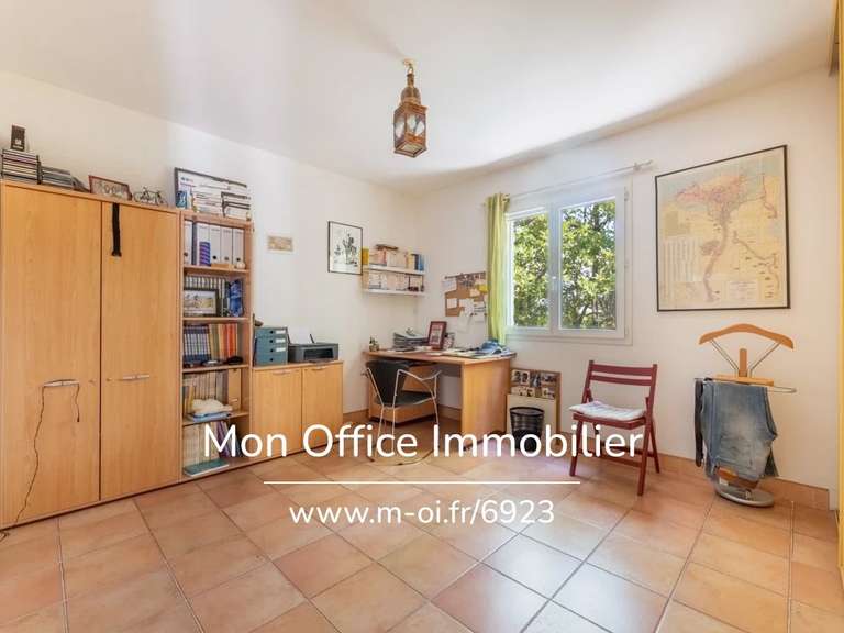 Maison Le Puy-Sainte-Réparade - 3 chambres - 120m²