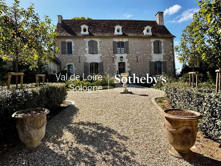 House Cussay - 3 bedrooms - 231m²