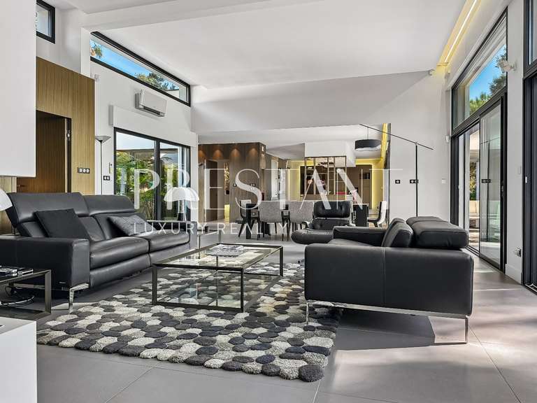 Maison Anglet - 4 chambres - 300m²