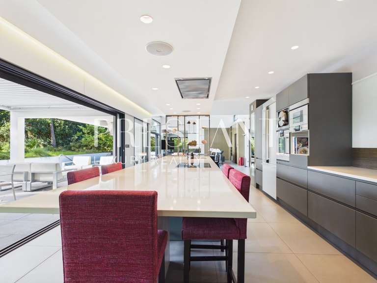 Maison Anglet - 4 chambres - 300m²