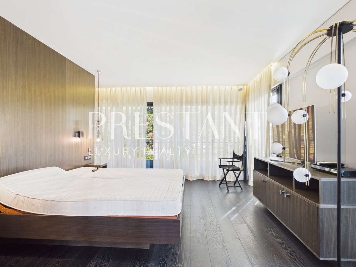 House Anglet