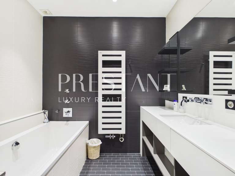 Maison Anglet - 4 chambres - 300m²