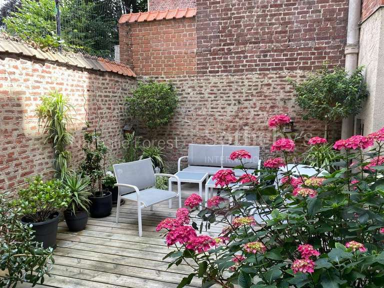 Maison Lille - 9 chambres - 383m²