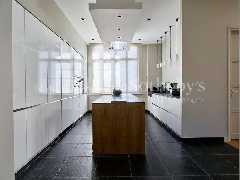 Maison Lille - 9 chambres - 383m²