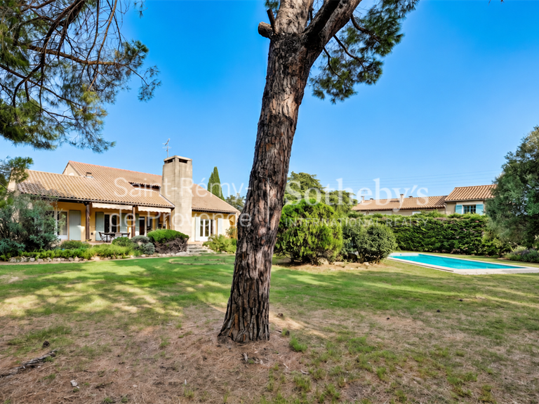 Maison Arles - 4 chambres - 264m²