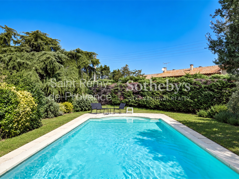 Maison Arles - 4 chambres - 264m²
