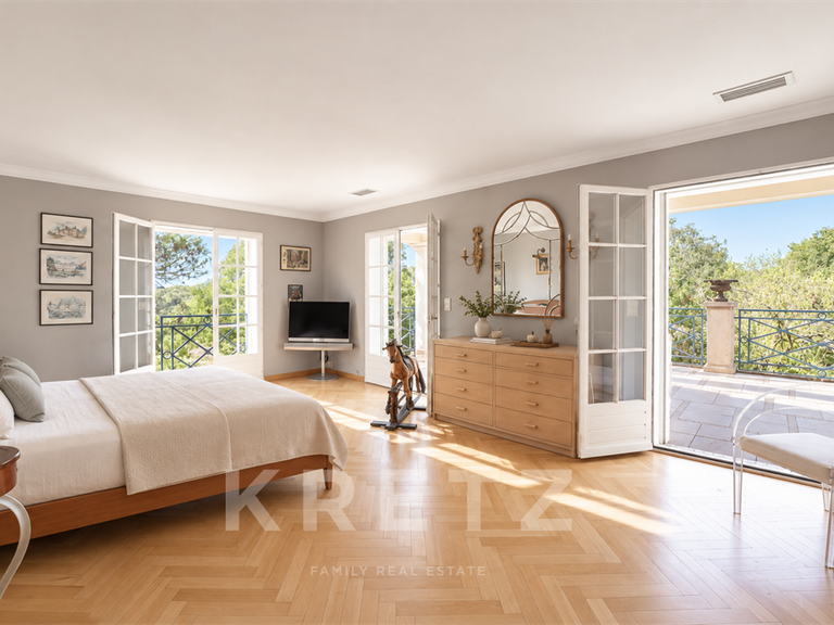 Maison Nîmes - 3 chambres - 200m²