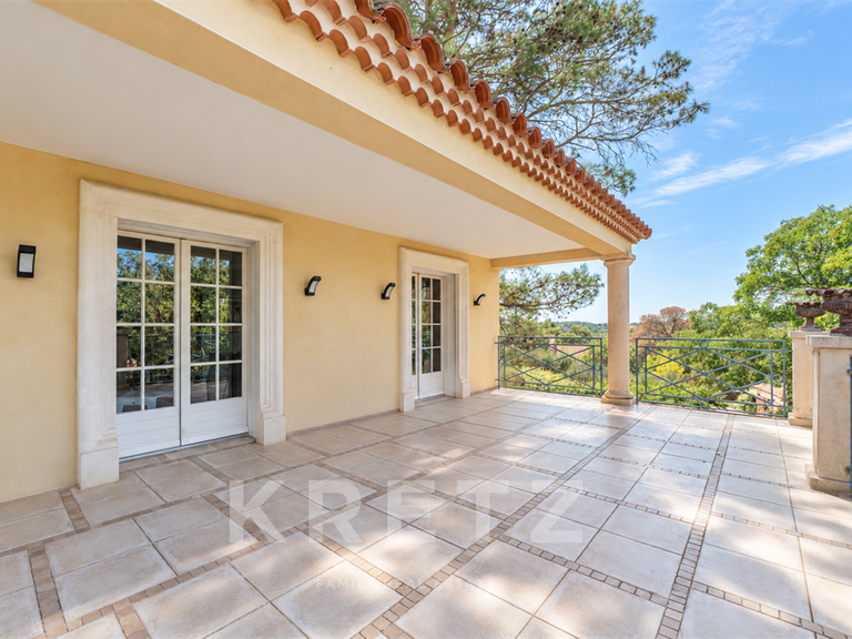 Maison Nîmes - 3 chambres - 200m²