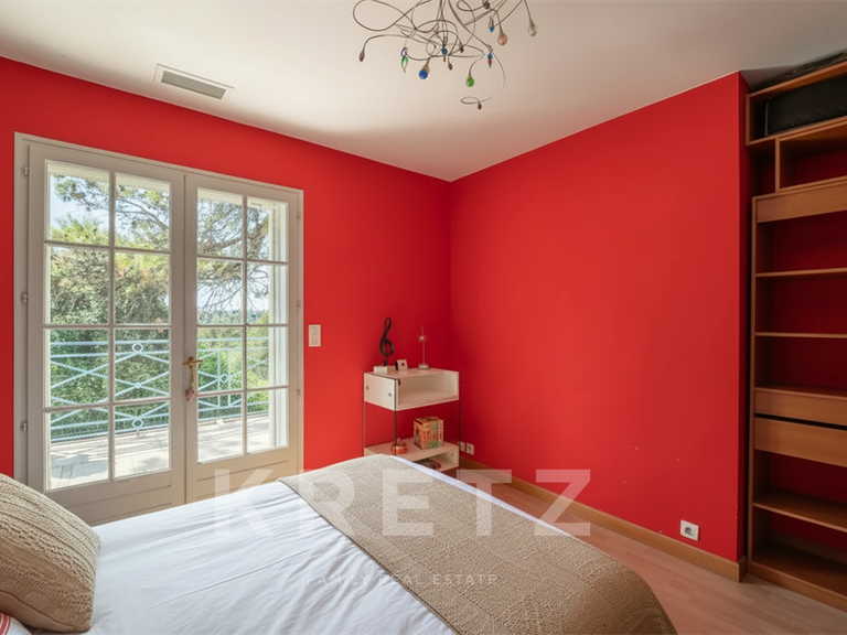 Maison Nîmes - 3 chambres - 200m²