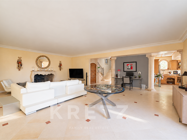 Maison Nîmes - 3 chambres - 200m²