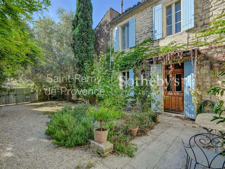 Maison Fontvieille - 6 chambres - 242m²
