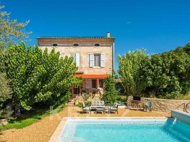 Maison Bonnieux - 17 chambres - 832m²