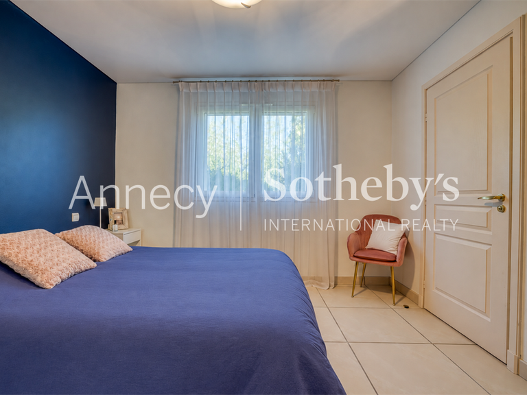 Maison La Balme-de-Sillingy - 4 chambres - 364m²