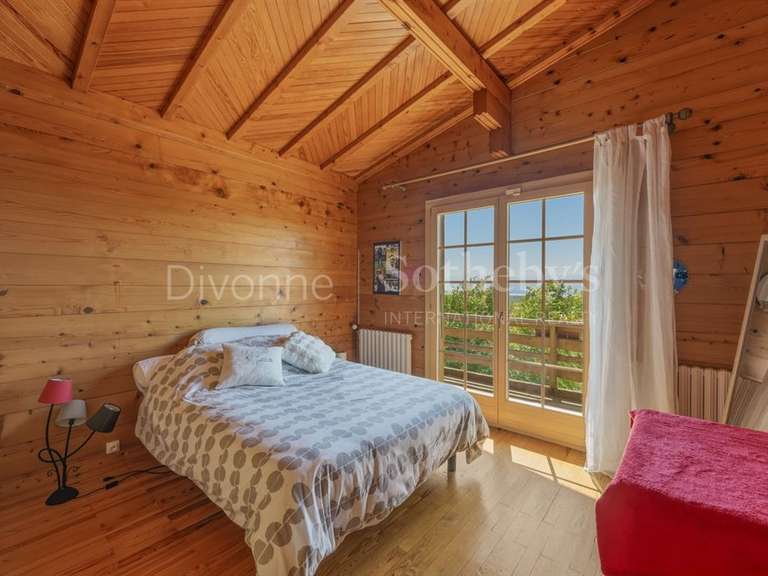 Maison Divonne-les-Bains - 2 chambres - 152m²