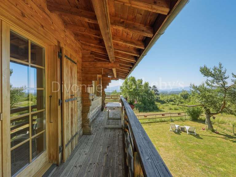 Maison Divonne-les-Bains - 2 chambres - 152m²