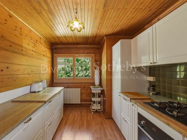 Maison Divonne-les-Bains - 2 chambres - 152m²