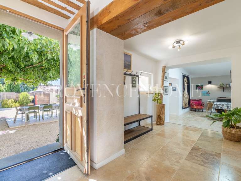 Propriété L'Isle-sur-la-Sorgue - 3 chambres - 137m²