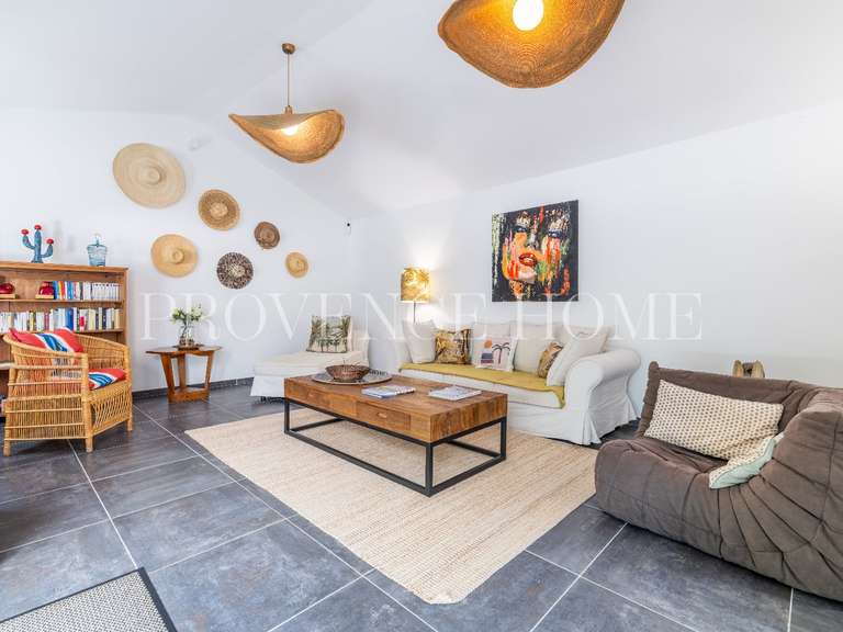 Propriété L'Isle-sur-la-Sorgue - 3 chambres - 137m²