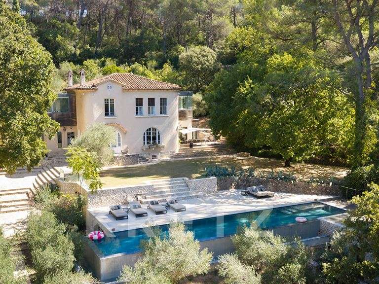 Maison Aix-en-Provence - 7 chambres - 539m²