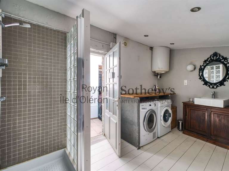 Maison Saint-Denis-d'Oléron - 5 chambres - 152m²