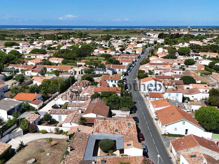Maison Saint-Denis-d'Oléron - 5 chambres - 152m²