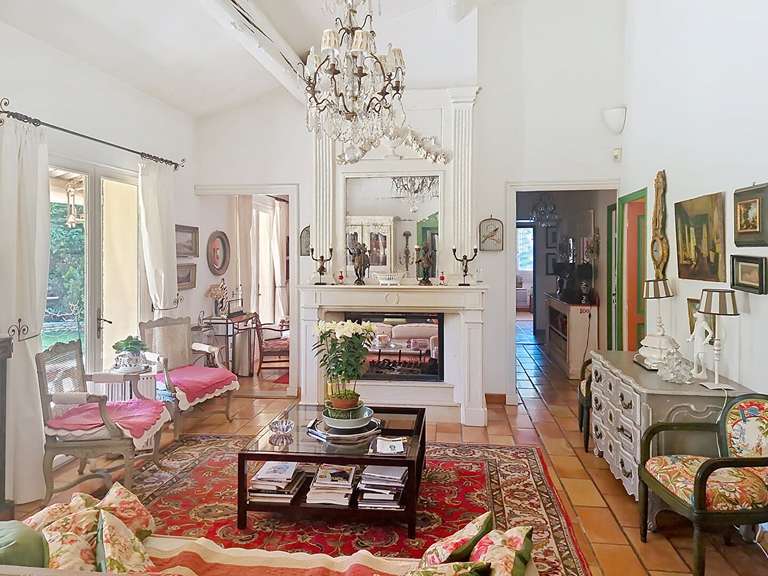 Maison Les Angles - 5 chambres - 190m²